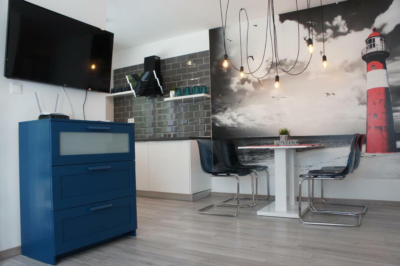 Laguna Beach Apartmanok Сиофок Екстериор снимка